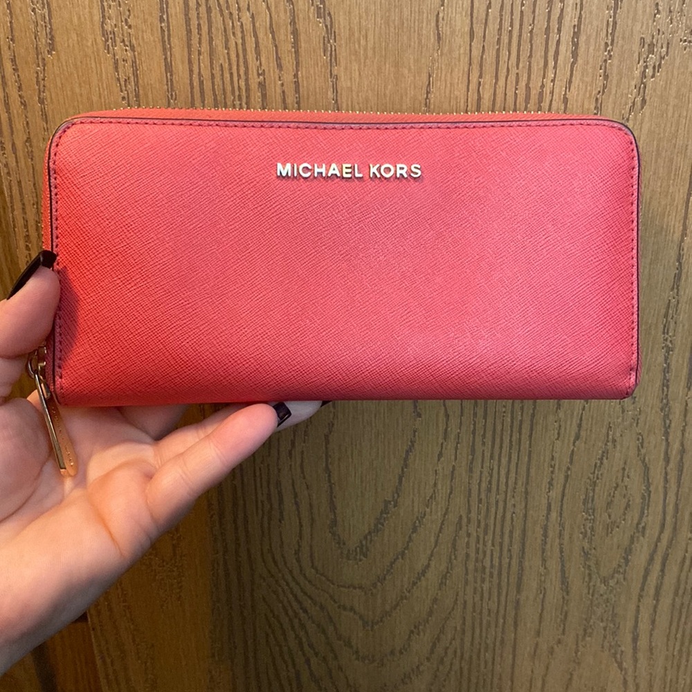 Michael Kors wallet